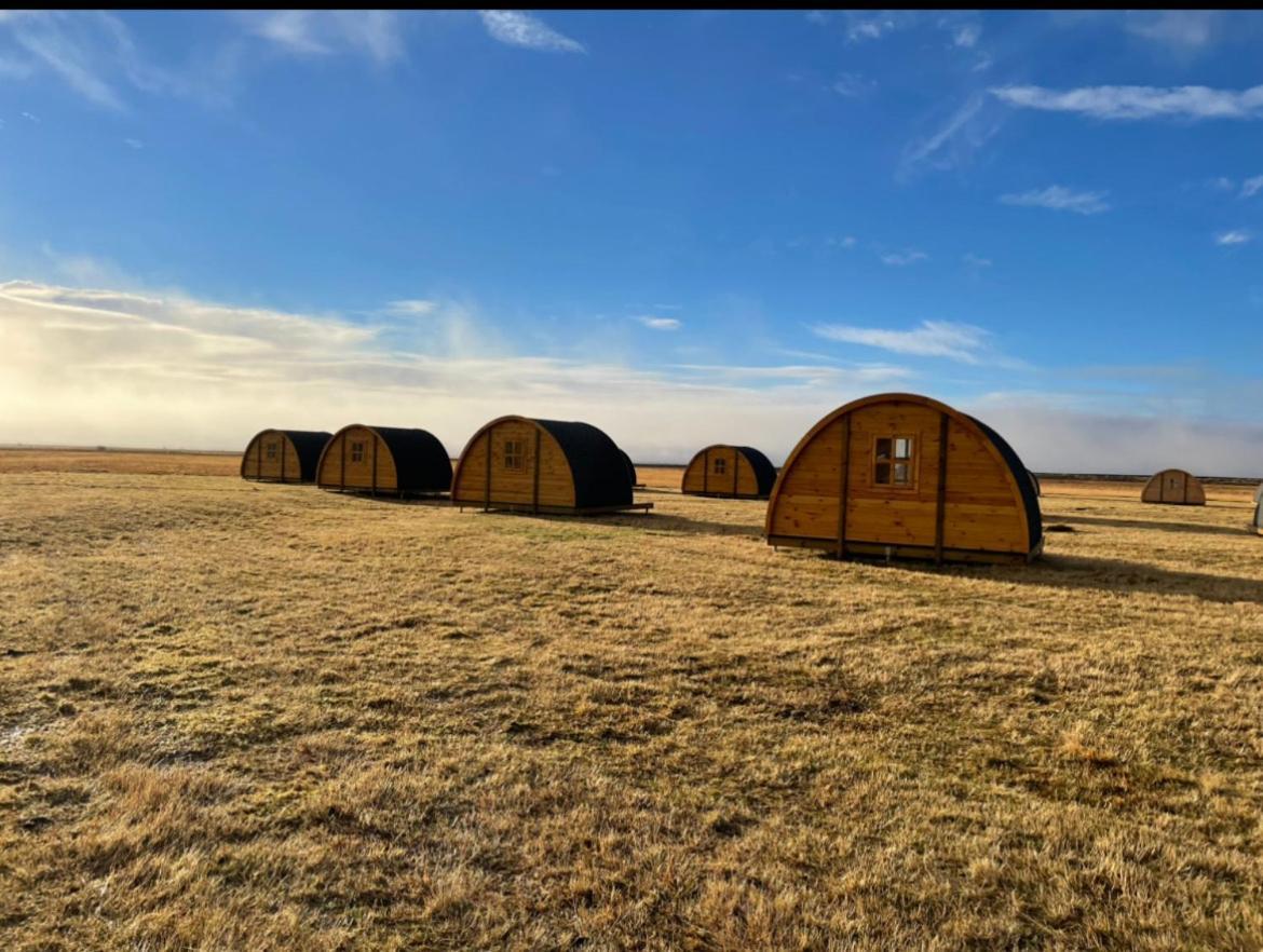 Starlight Camping Pods Hvolsvollur Exterior photo